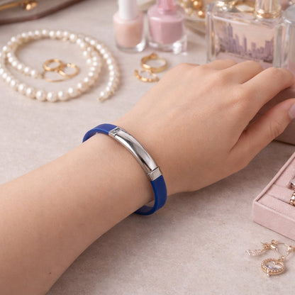 Trendy wrist accessory jewelry