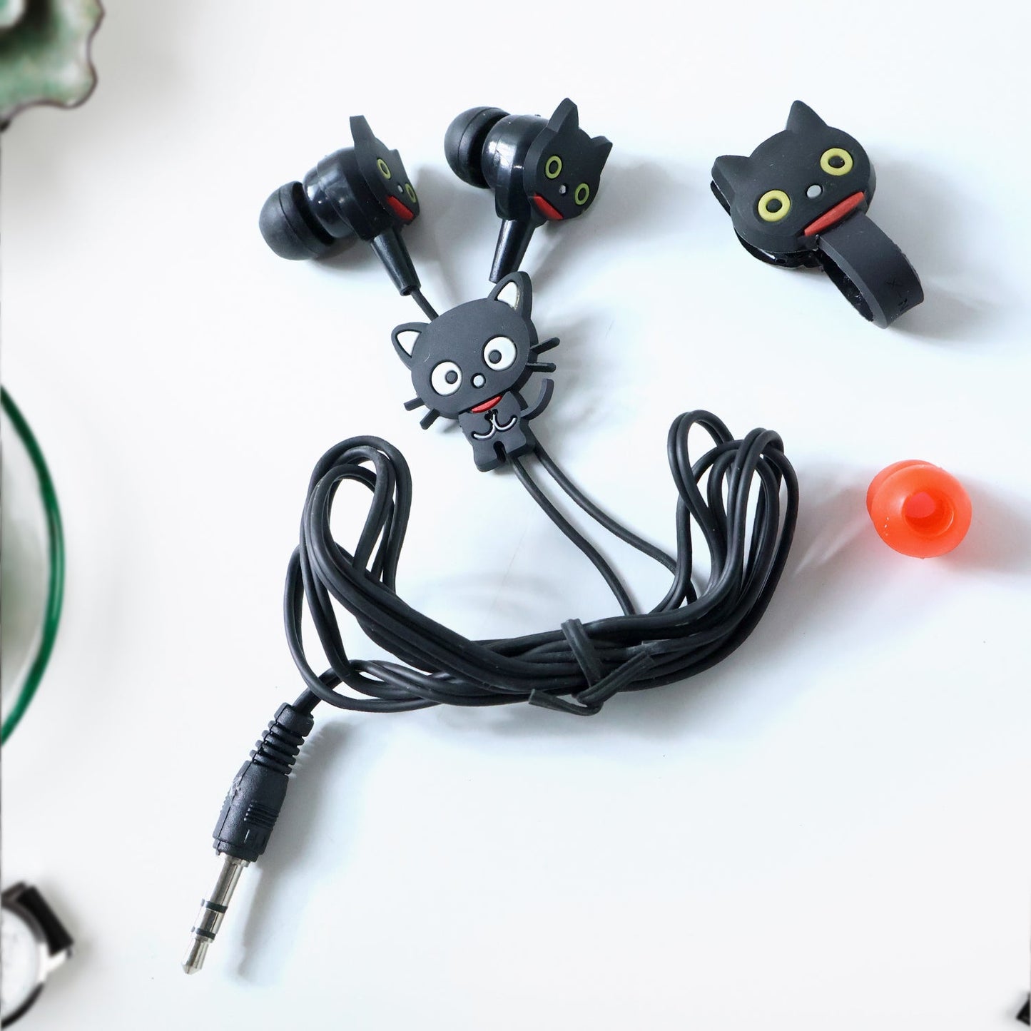 Kids Cartoon-Themed Wired Earphones (1 Pc)