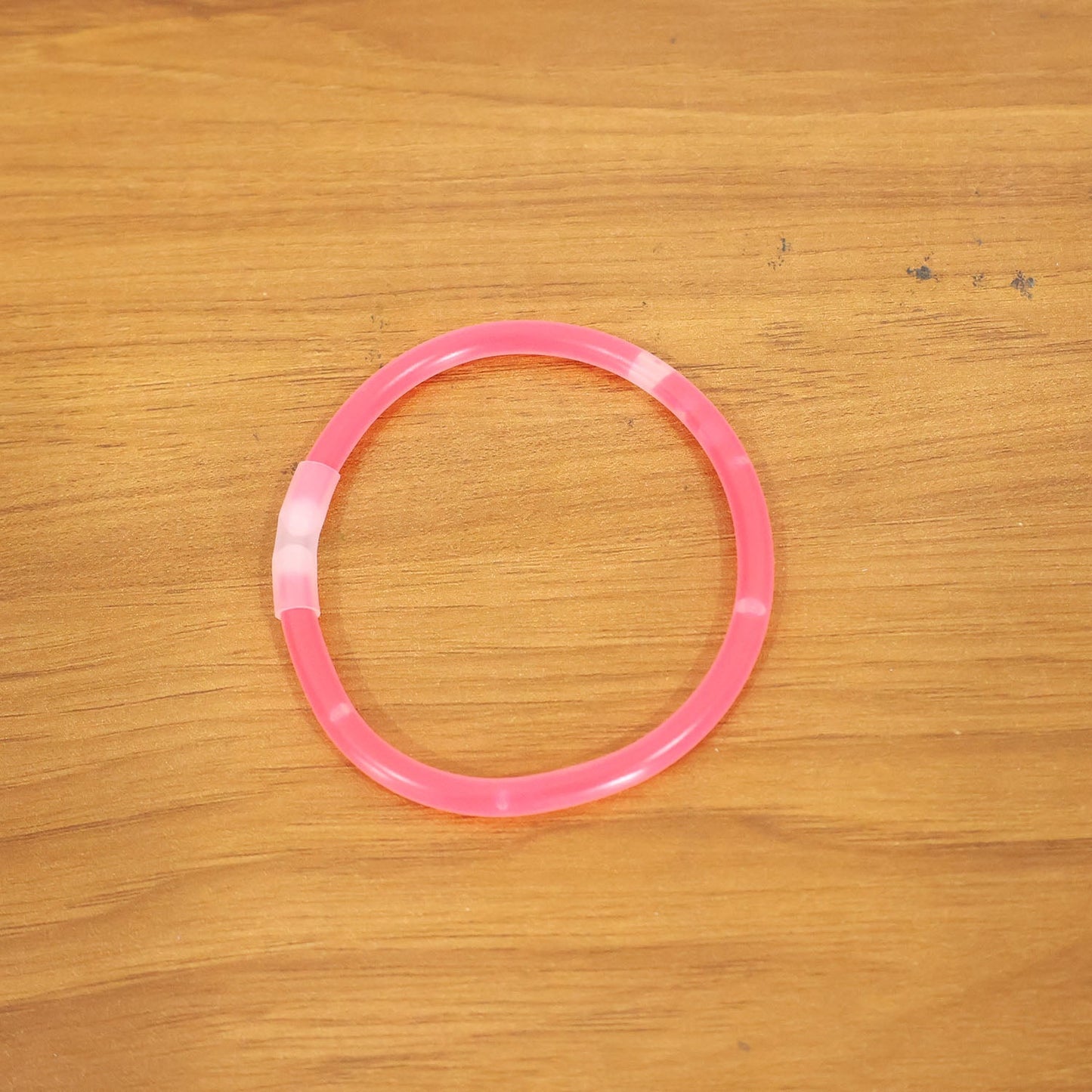 Glow-in-the-Dark Light Bracelet (1 Pc)