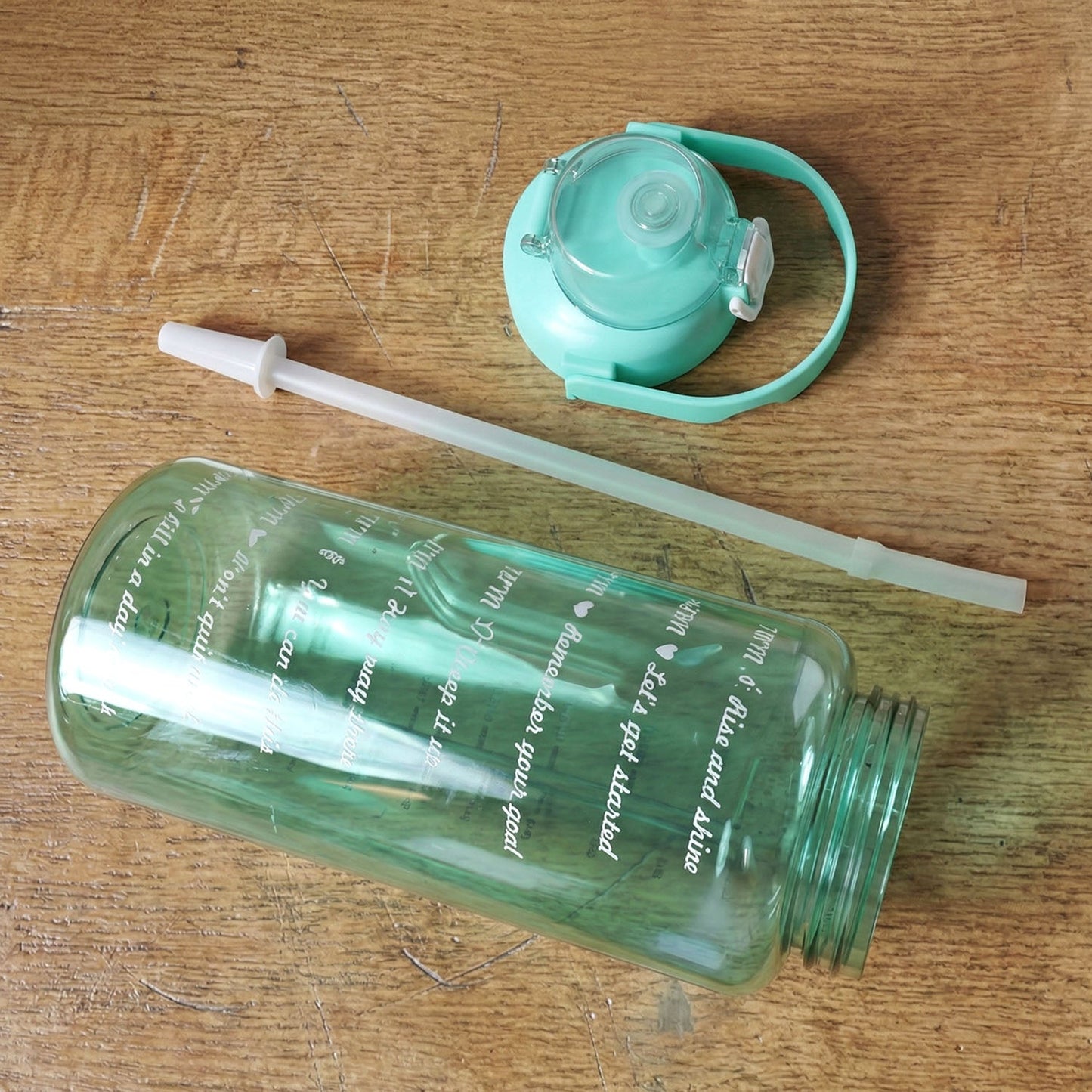 2 Litre Large Capacity Leakproof Sports Water Bottle (1 Pc)